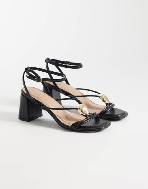 New Look - Sorte sandaler i imiteret læder med blokhæl og flere remme , 2 af 4