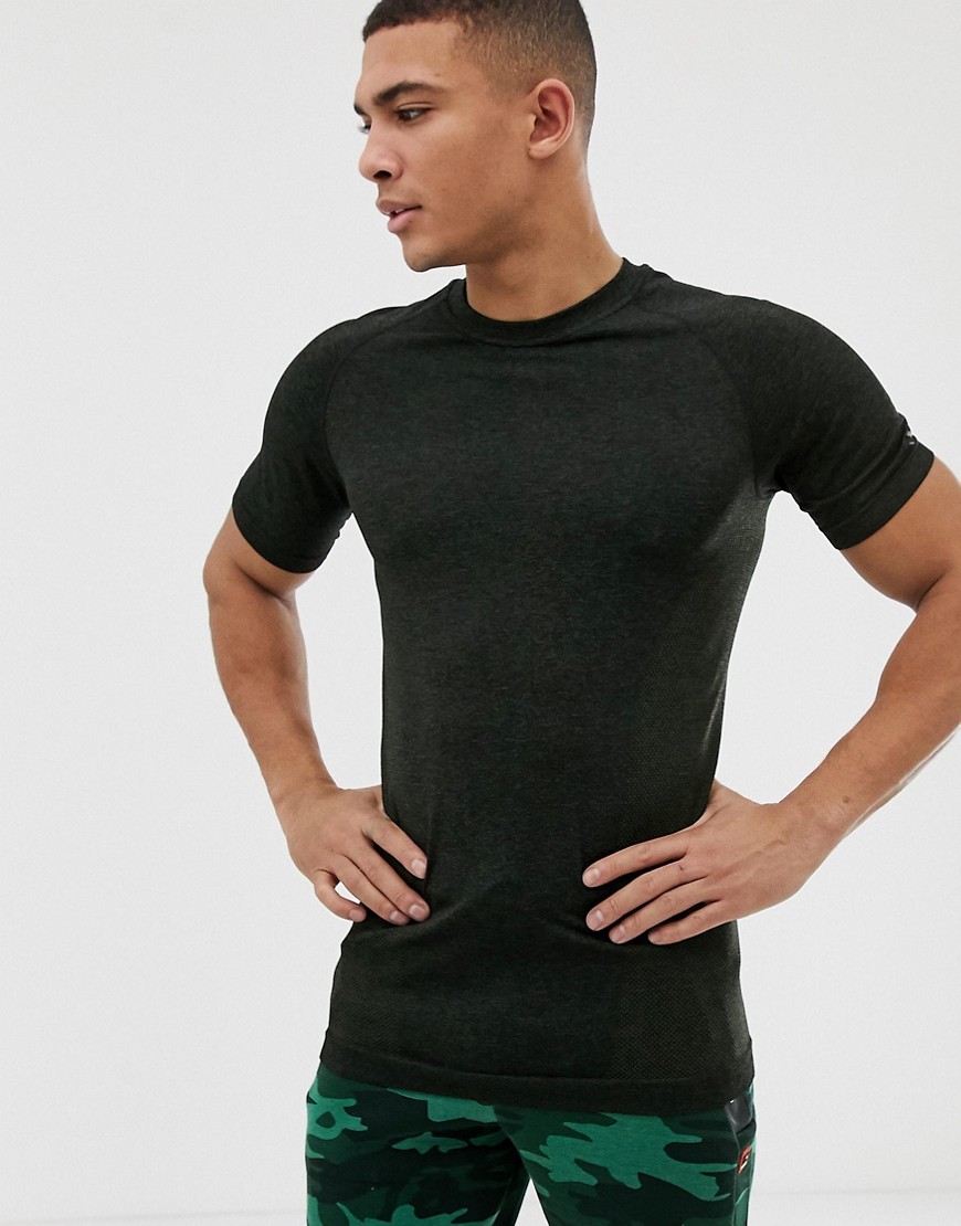 New Look – SPORT – Stretch-T-Shirt In Dunklem Khaki- Grün S