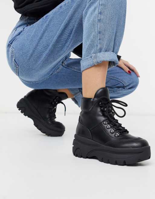 New look hot sale hiker boots