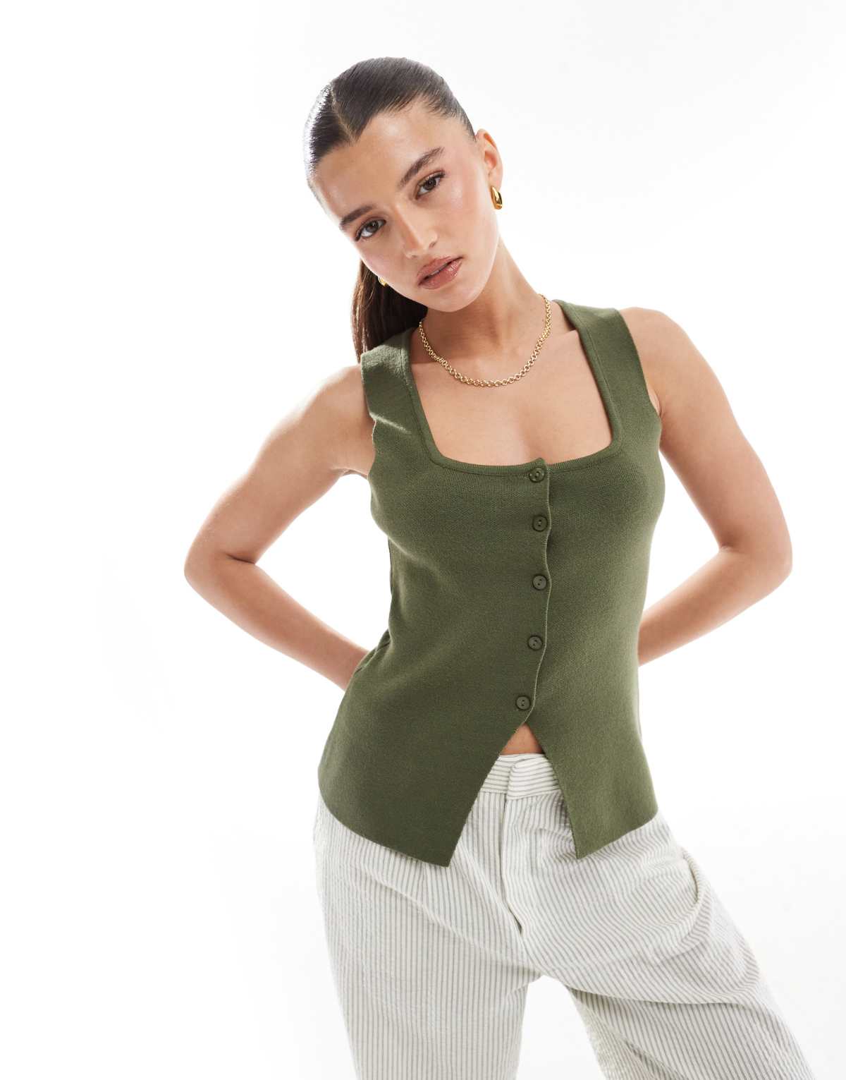 New Look square neck knitted waistcoat in khaki