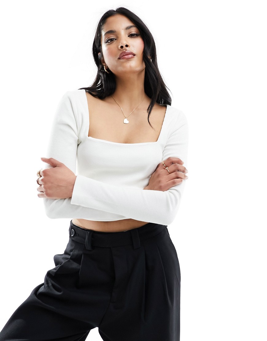 New Look square neck long sleeve top in cream-White