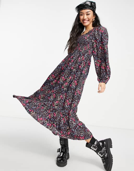 New Look square neck shirred floral midi dress in black floral | ASOS