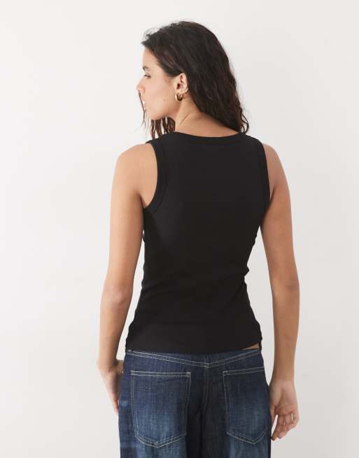 New Look square neck vest in black, 4 of 4