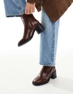 New Look New Look square toe heeled ankle boot in tan-Brown