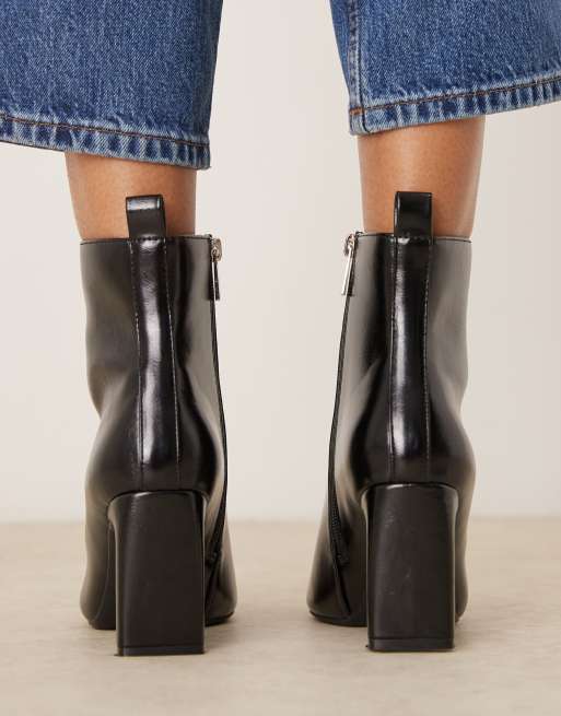 New look square toe sock heeled boot in black hotsell