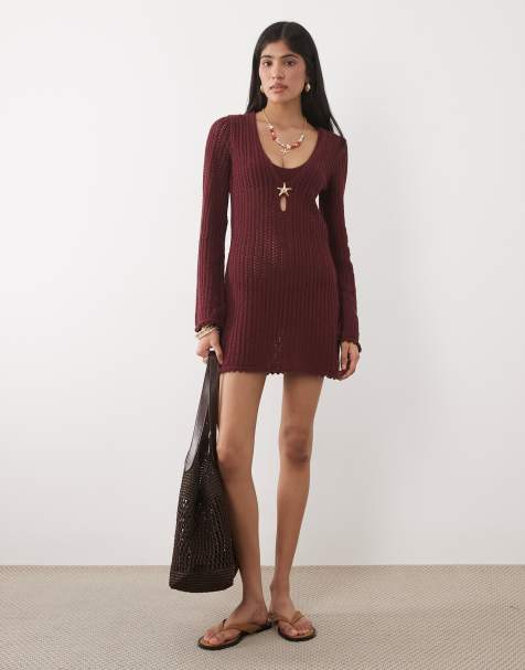 New Look star trim crochet beach kaftan in burgundy - view 1