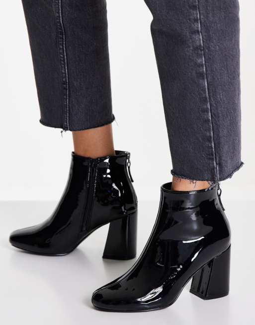 New Look – Stiefel in schwarz lackiert mit ausgestelltem Absatz, 3 von 4