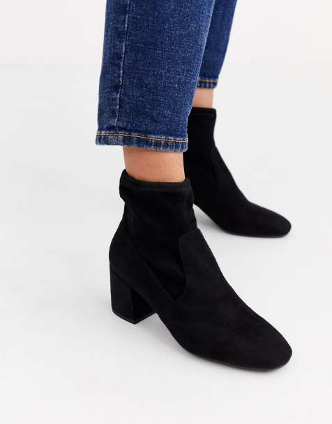 New Look – Stiefel mit Absatz und eckiger Zehenpartie in Schwarz