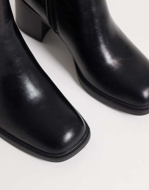 New Look Stiefel mit eckiger Zehenpartie und Absatz in Schwarz, 3 von 5