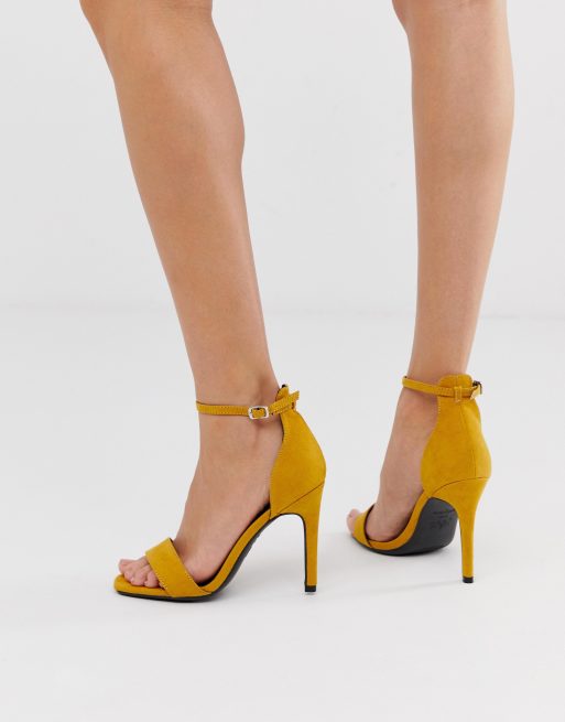 Dark sales yellow heels