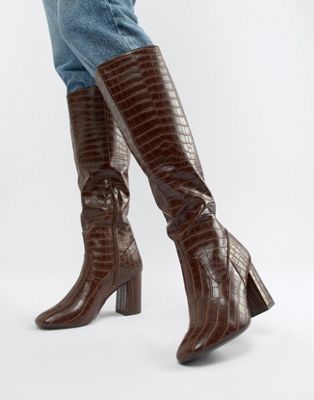 New Look - Stivali alti con tacco e punta quadrata effetto coccodrillo |  ASOS