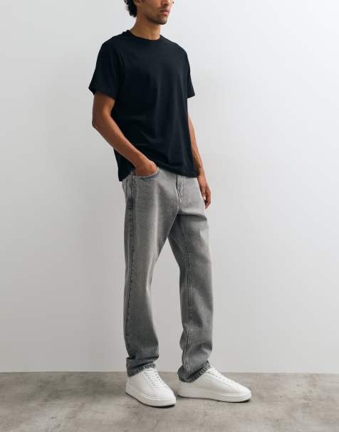 New Look straight fit jeans in grey - view 1