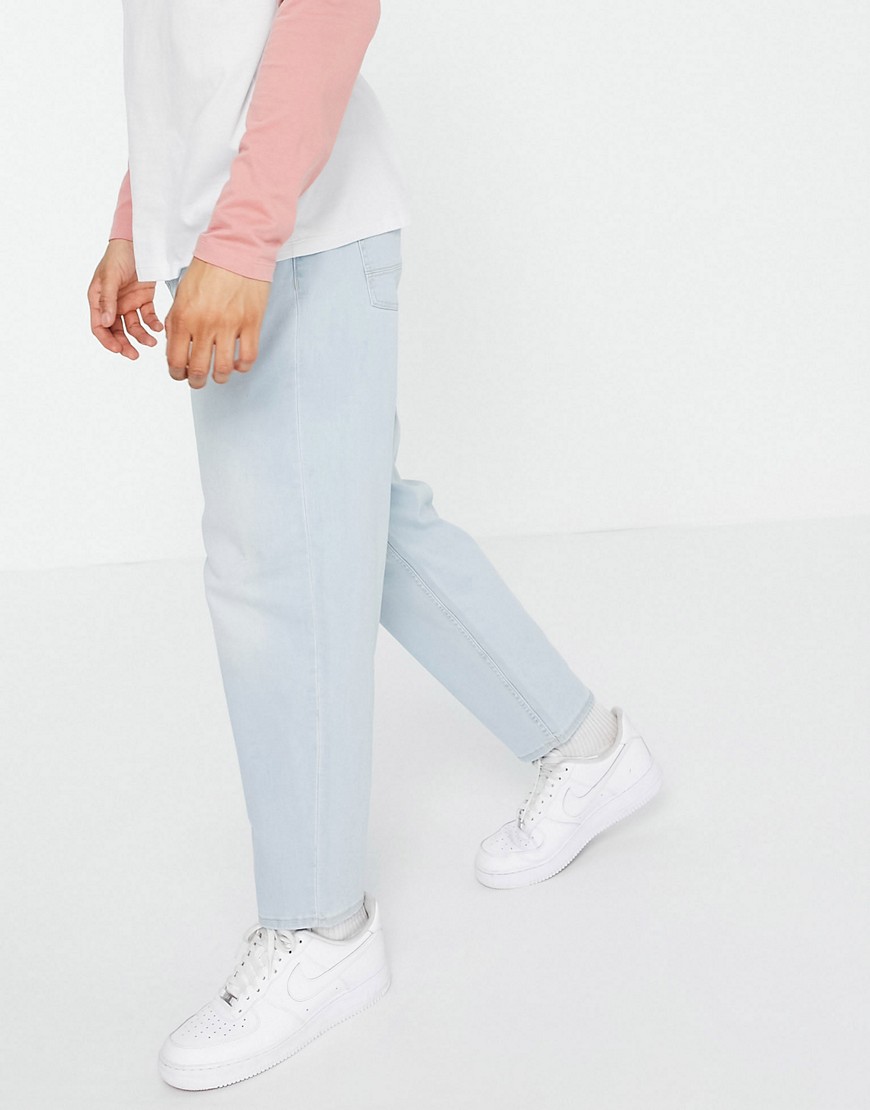New Look straight fit jeans in light wash blue-Blues
