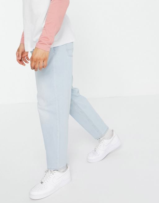 New Look straight fit jeans in light wash blue | ASOS