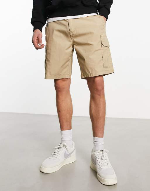 New Look straight leg cargo shorts in tan