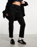 [New Look] New Look straight leg jeans in black 6 Black