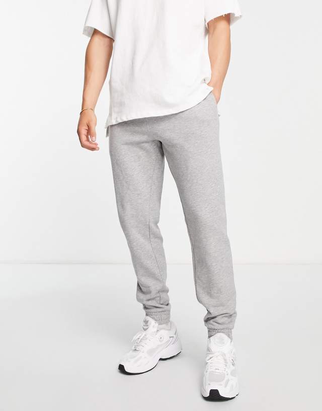 New Look straight leg sweatpants in gray