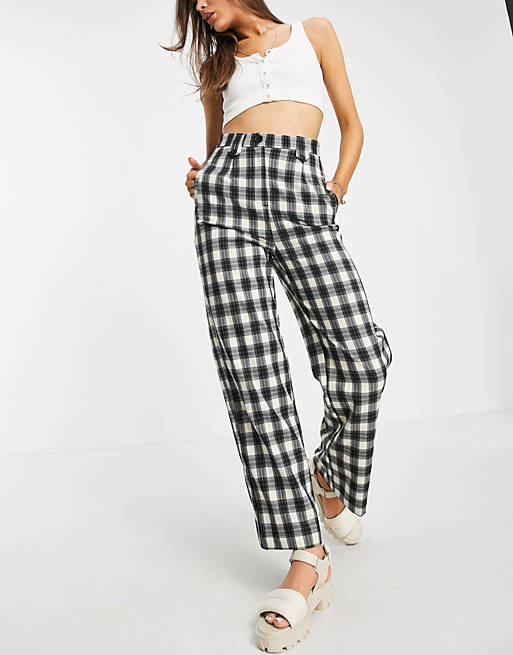  New Look straight leg trousers in off white check