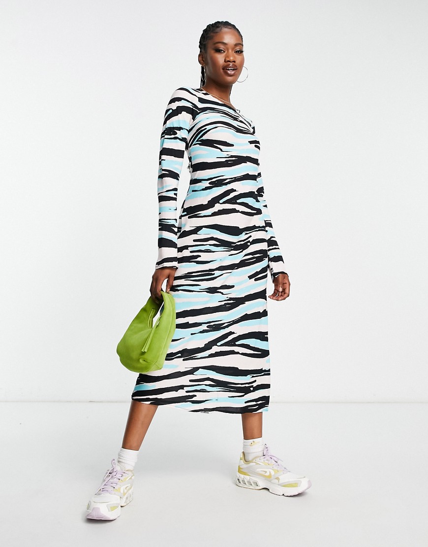 New Look straight midi dress in zebra pattern-Black
