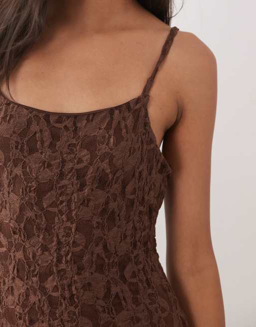 New Look strappy lace maxi dress in dark brown, 4 of 4