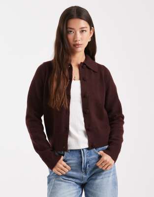 New Look - Strickjacke in Burgunderrot mit Kragen