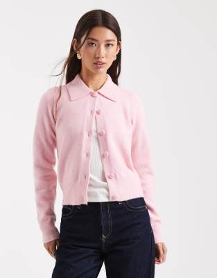 New Look - Strickjacke in Rosa mit Kragen