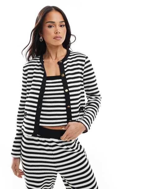New Look – Strickjacke in Schwarz gestreift, Kombiteil - view 1
