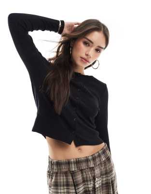New Look - Strickjacke in Schwarz mit Rundhalsausschnitt