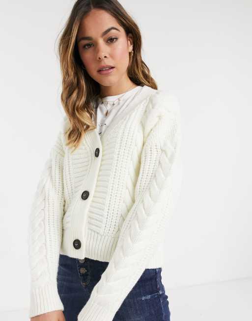 New Look – Strickjacke mit Zopfmuster in gebrochenem Weiß, 3 von 4