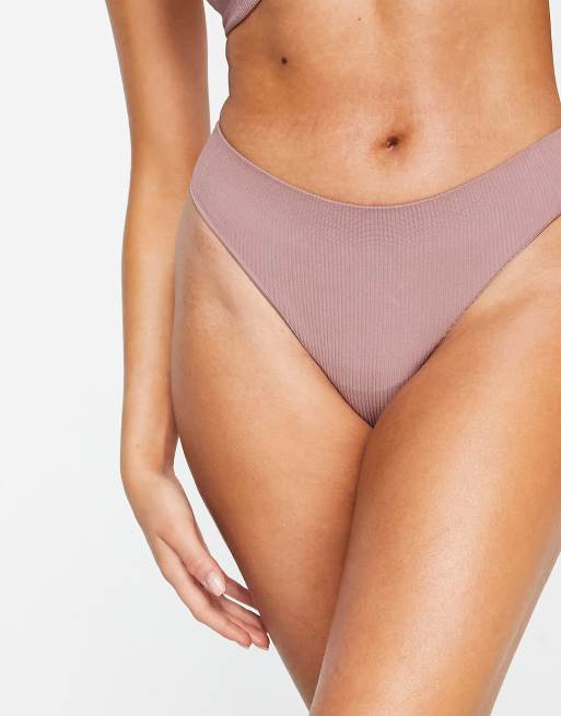 New Look - String côtelé en dentelle sans coutures - Rose