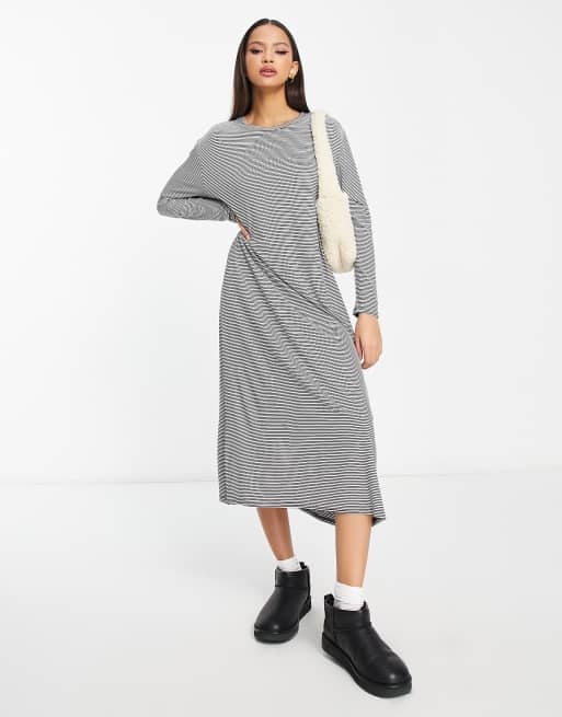 Striped t shirt store midi dress