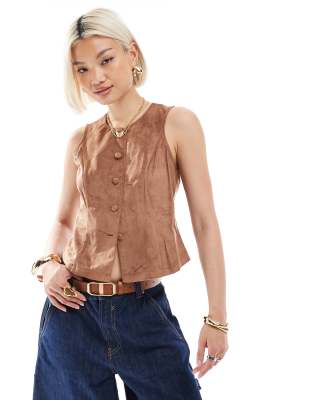 New Look New Look suedette waistcoat in tan-Brown