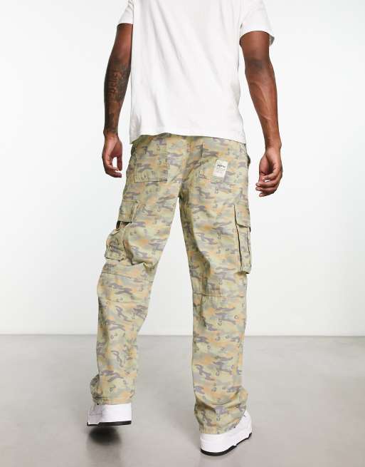 Camo cargo pants hot sale new look