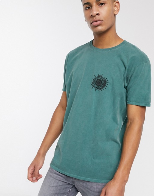 New Look sun print oversized t-shirt in dark green