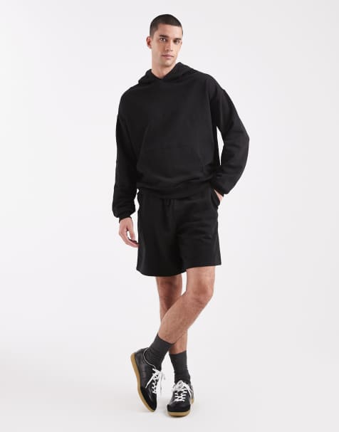 New Look – Svart set med sweatshorts och huvtröja i oversize - view 1