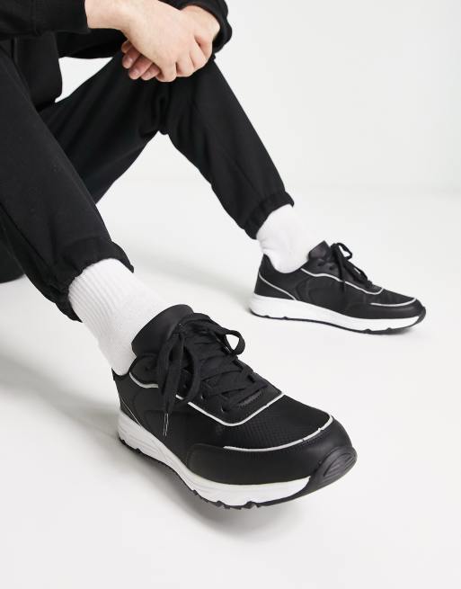 New Look – Svarta, grova, panelsydda sneakers