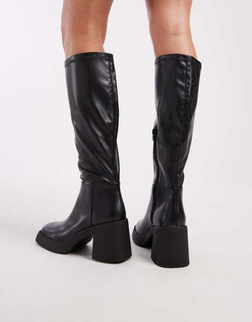 New Look – Svarta, knähöga boots i läderimitation med grova klackar, 3 av 4