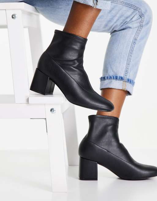 New Look – Svarta sockboots med blockklack