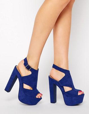 scarpe blu con tacco e plateau