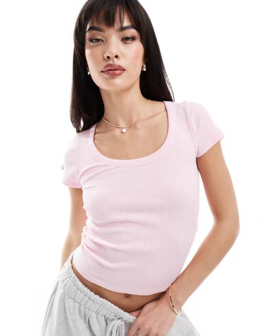 New Look - T-shirt à encolure dégagée - Rose clair