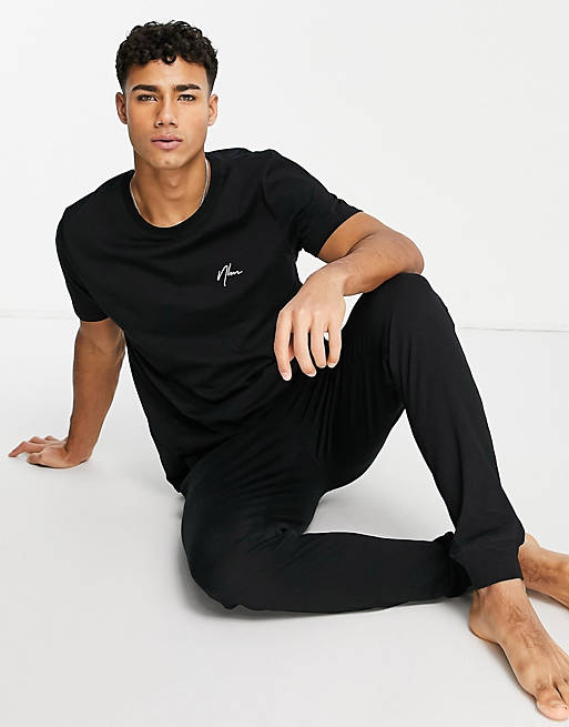 Men New Look t-shirt and jogger lounge set in black 