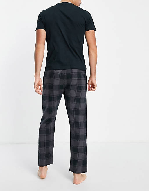 Co-ords New Look t-shirt and jogger lounge set in mid grey check 