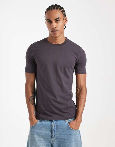 New Look - T-shirt attillata grigio scuro - view 1