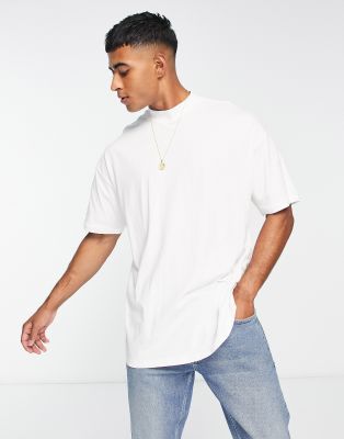 New Look - T-shirt bianca oversize accollata | ASOS
