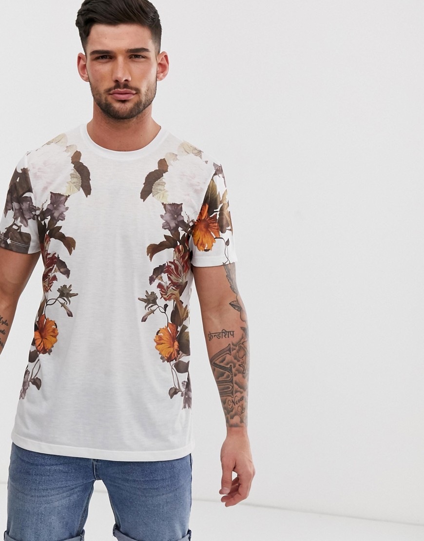 New Look - T-shirt con stampa a fiori-Bianco