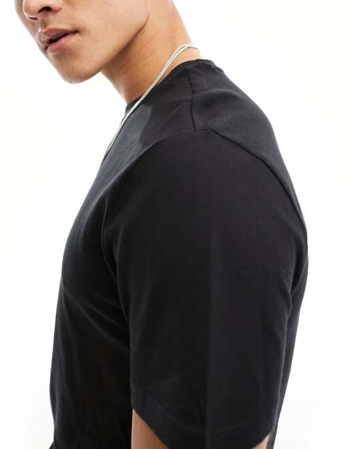 New Look - T-shirt girocollo nera, 3 di 4