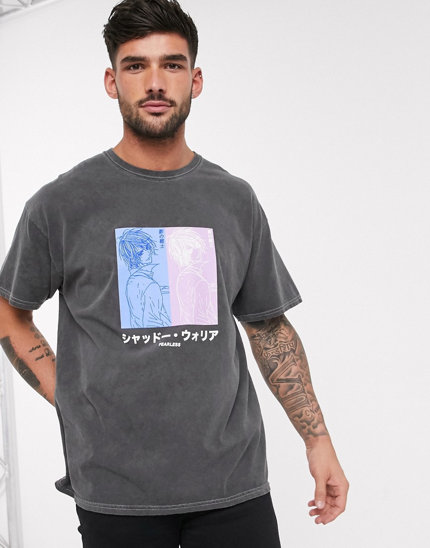 New Look - T-shirt grigio scuro sovratinta con stampa di anime e scritta fearless