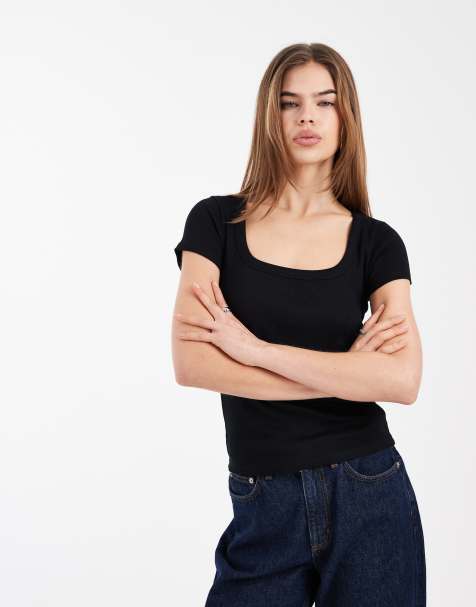 New Look – T-Shirt in Schwarz mit eckigem Ausschnitt - view 1