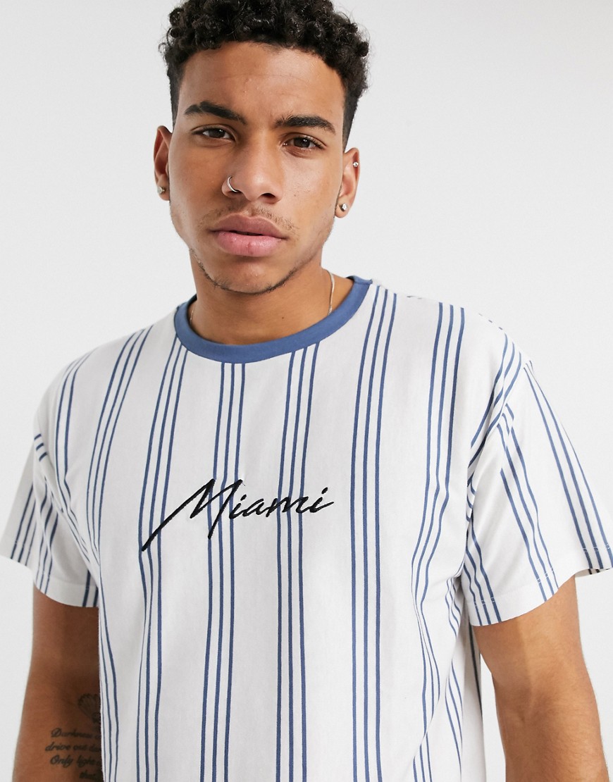 New Look - T-shirt met de naam Miami geborduurd en verticale strepen in wit