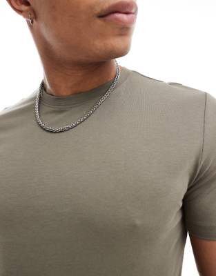 New Look - T-shirt moulant - Kaki foncé 